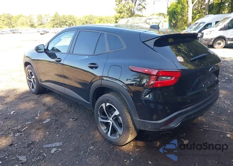 2024 Chevrolet Trax Fwd 1Rs z USA, uszkodzony, nr VIN KL77LGE20RC112301